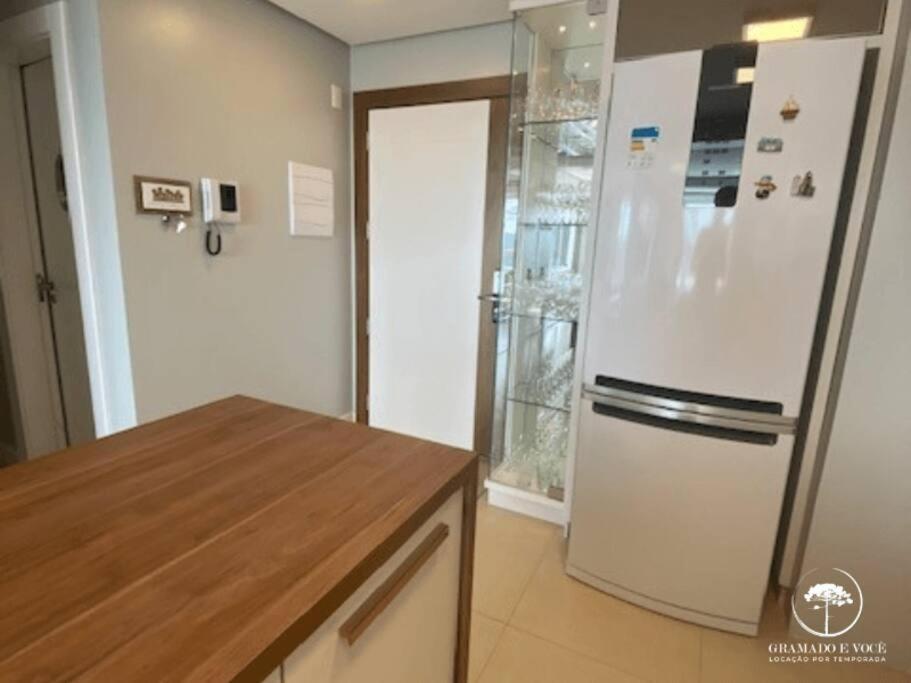 Apartamento Novo No Centro De Gramado Exterior foto
