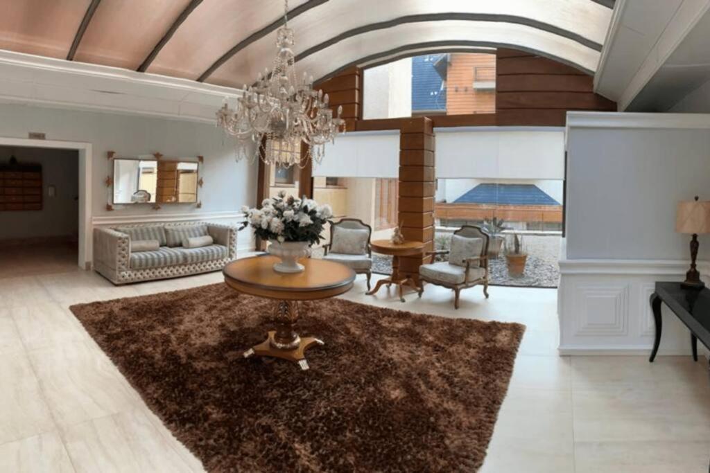 Apartamento Novo No Centro De Gramado Exterior foto